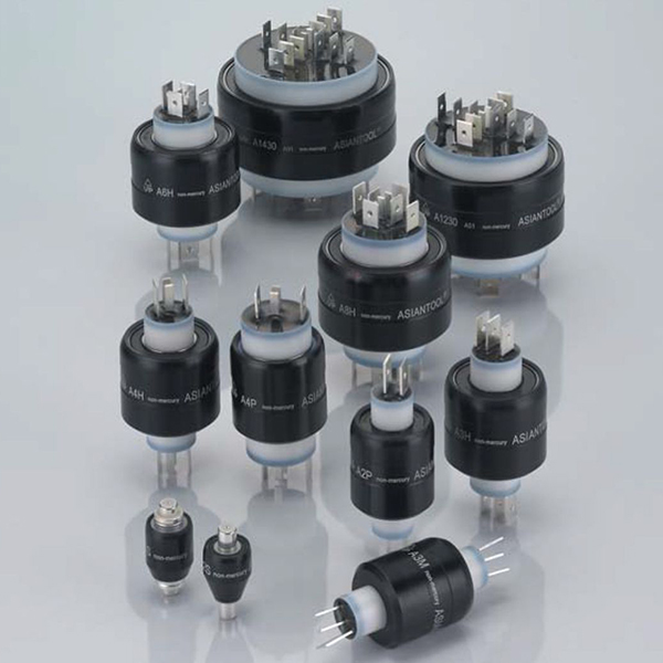  Gallium alloy liauid metal rotary multi connectors